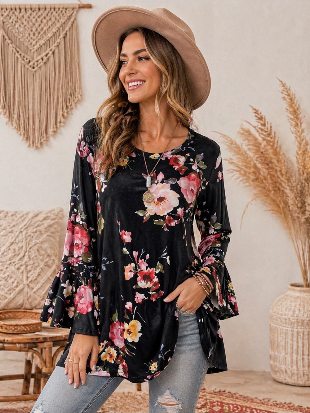✨ Floral Tunic Top – Feminine & Flowy ✨
